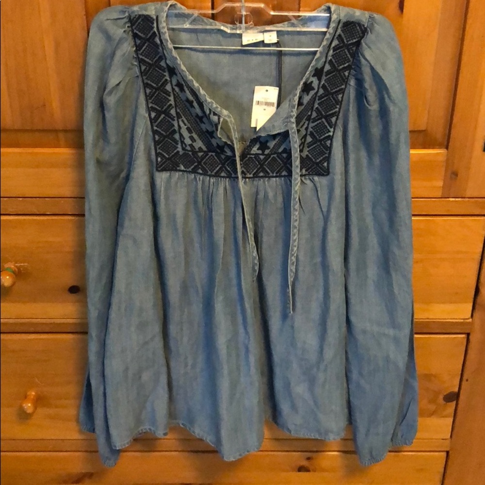 Cute denim shirt!